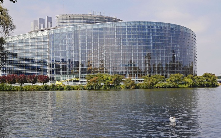 european-parliament-1266491_1280.jpg